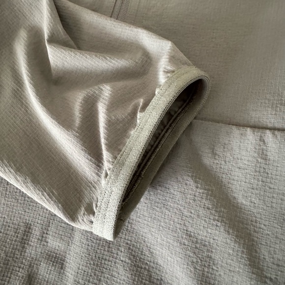 Lululemon Expeditionist Anorak Jacket in Olive, Size S - Picture 6 of 7